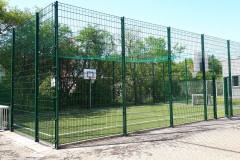 Soccer Court auf dem Schulhof